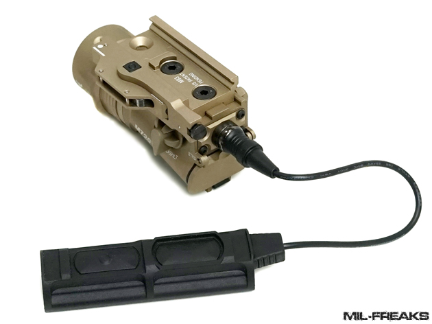 SOTAC GEAR SureFireタイプ M720V RAID タクティカルライト フラット