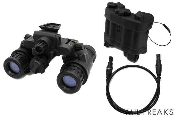 FMA AN/PVS-31 NVG (BNVD) ダミーナイトビジョン + バッテリーボックス キット